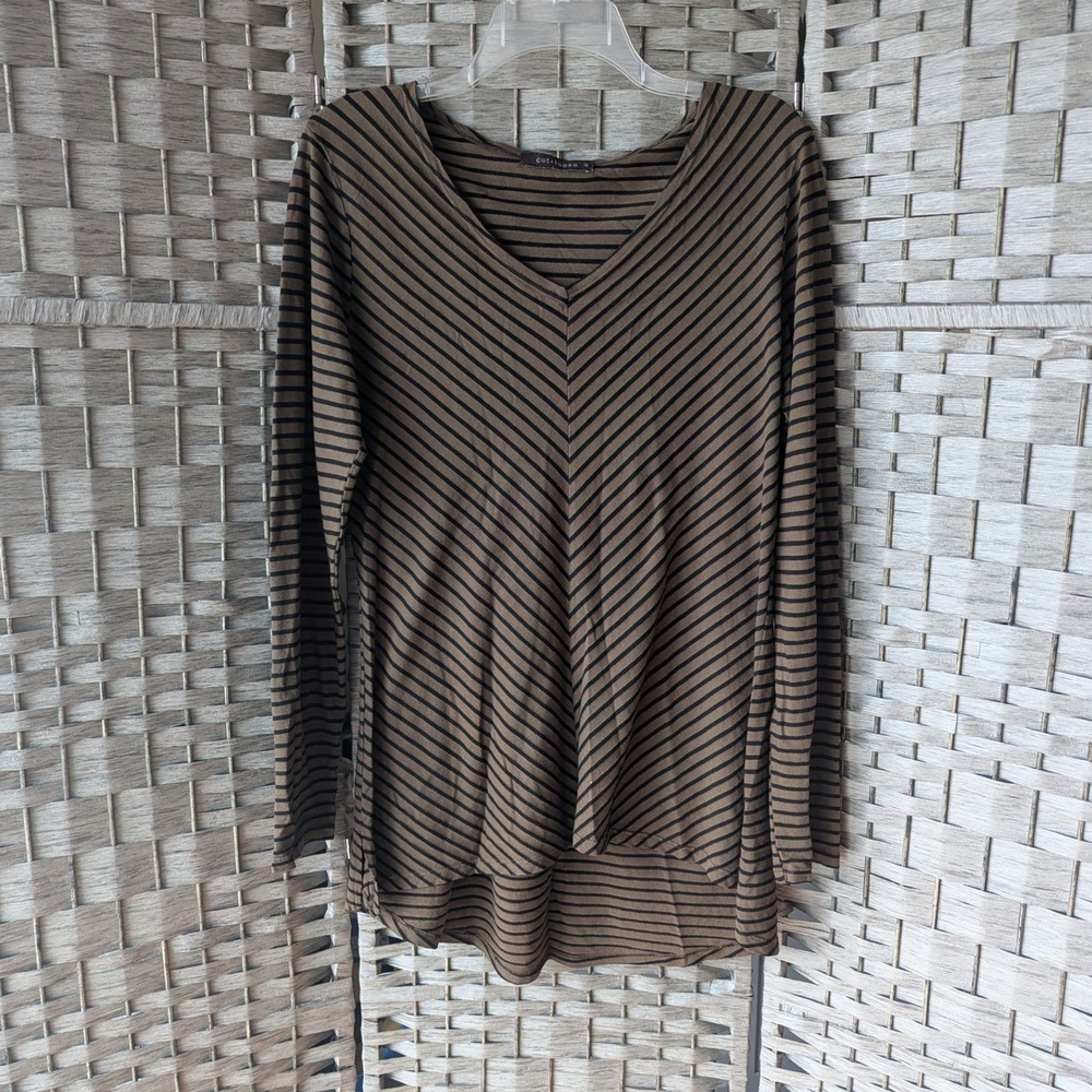 Cut‎ Loose Long Sleeve Top Brown Black Striped Chevron V-Neck M Asymmetrical Hem